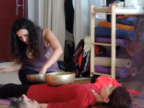 formacion_sonoterapia_cuencos_tibetanos_armonicos_bilbao_4-458